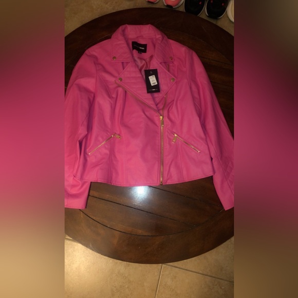 Fashion Nova Jackets & Blazers - Women’s faux leather jacket.